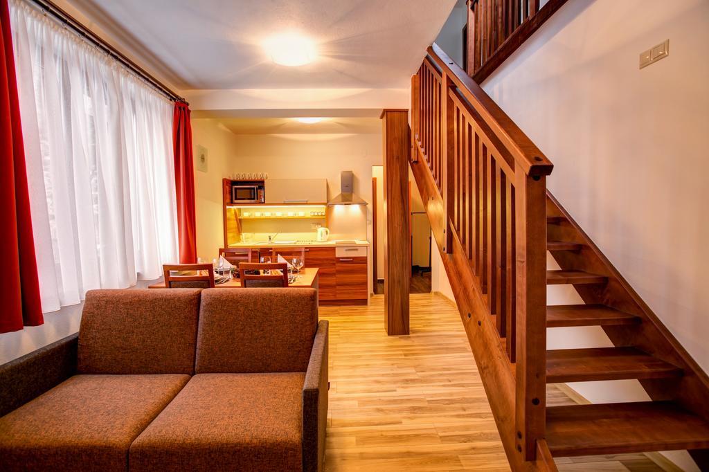 דמנובסקה דולינה Apartmany Tri Studnicky חדר תמונה