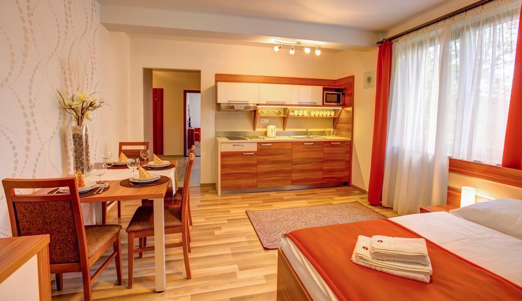 דמנובסקה דולינה Apartmany Tri Studnicky מראה חיצוני תמונה