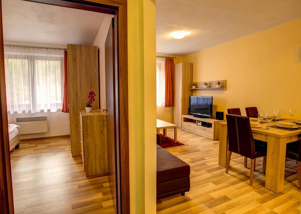 דמנובסקה דולינה Apartmany Tri Studnicky מראה חיצוני תמונה